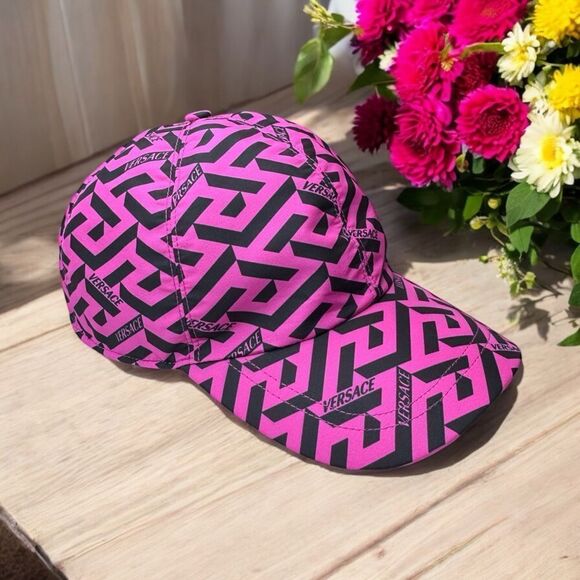 NWT Versace Baseball Cap (58) - Picture 1 of 6